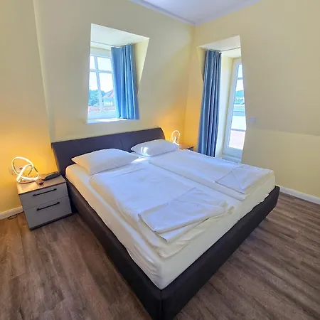 Strandvillen - Mit Panoramablick, 2 Schlafzimmern Und Balkon Sv-715 *